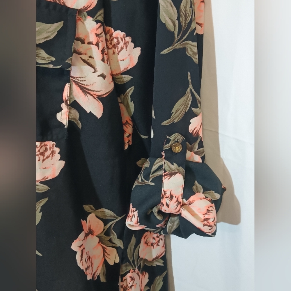 𝐿𝑖𝑣𝑒 𝟒 𝑇𝑟𝑢𝑡ℎ 𝐹𝑙𝑜𝑟𝑎𝑙 𝑆ℎ𝑒𝑒𝑟 2 𝑃𝑜𝑐𝑘𝑒𝑡 𝐵𝑙𝑜𝑢𝑠𝑒 - Picture 4 of 12